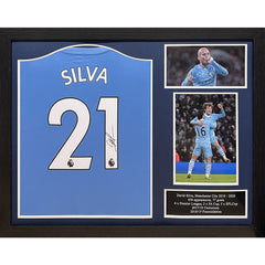 Silva Signed Manchester City Shirt (Framed)